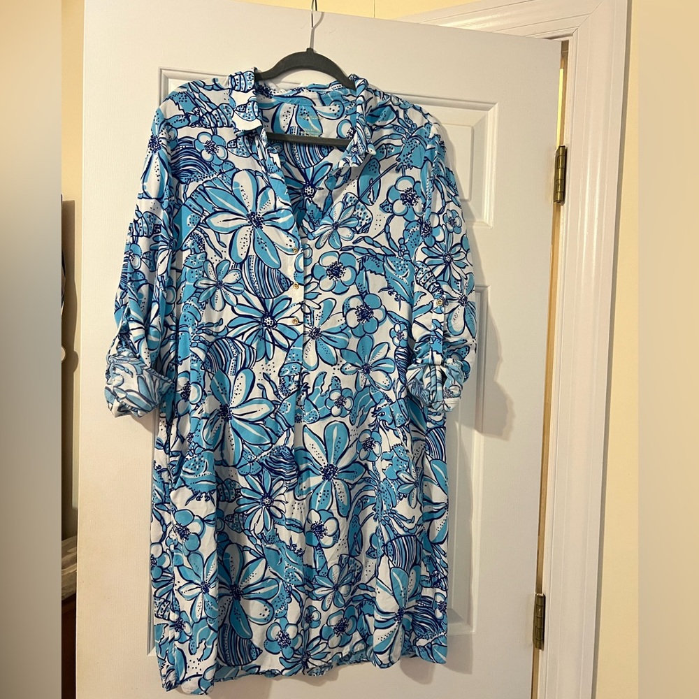 Lilly Pulitzer cover up or dress